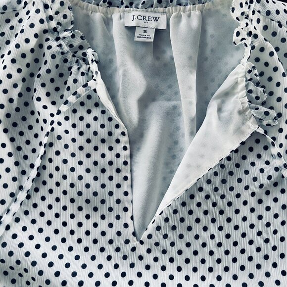 Cute J.Crew top, white with black dots, in 'S' - Picture 6 of 8